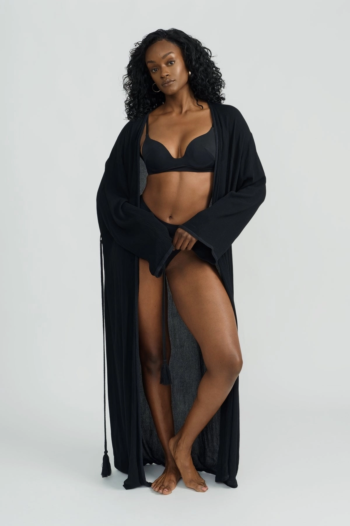 Arlo Robe - Black