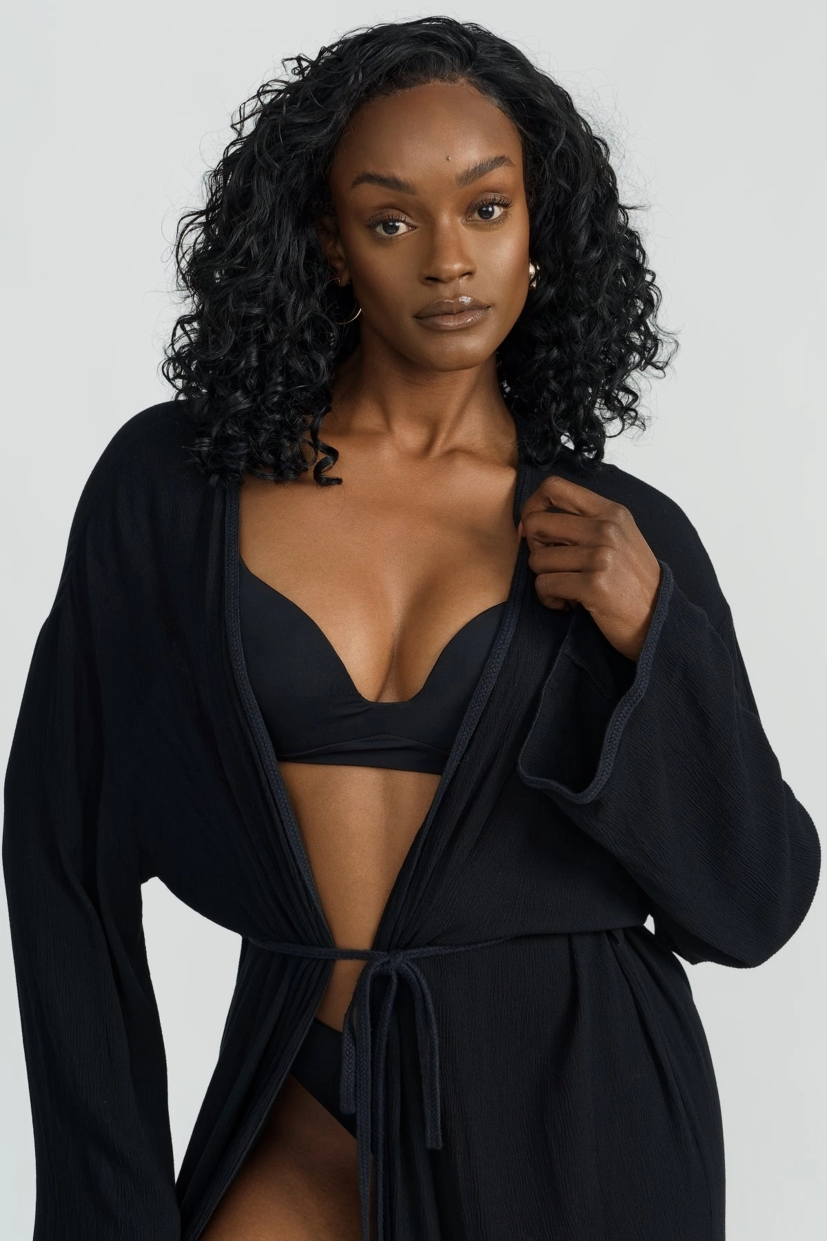 Arlo Robe - Black