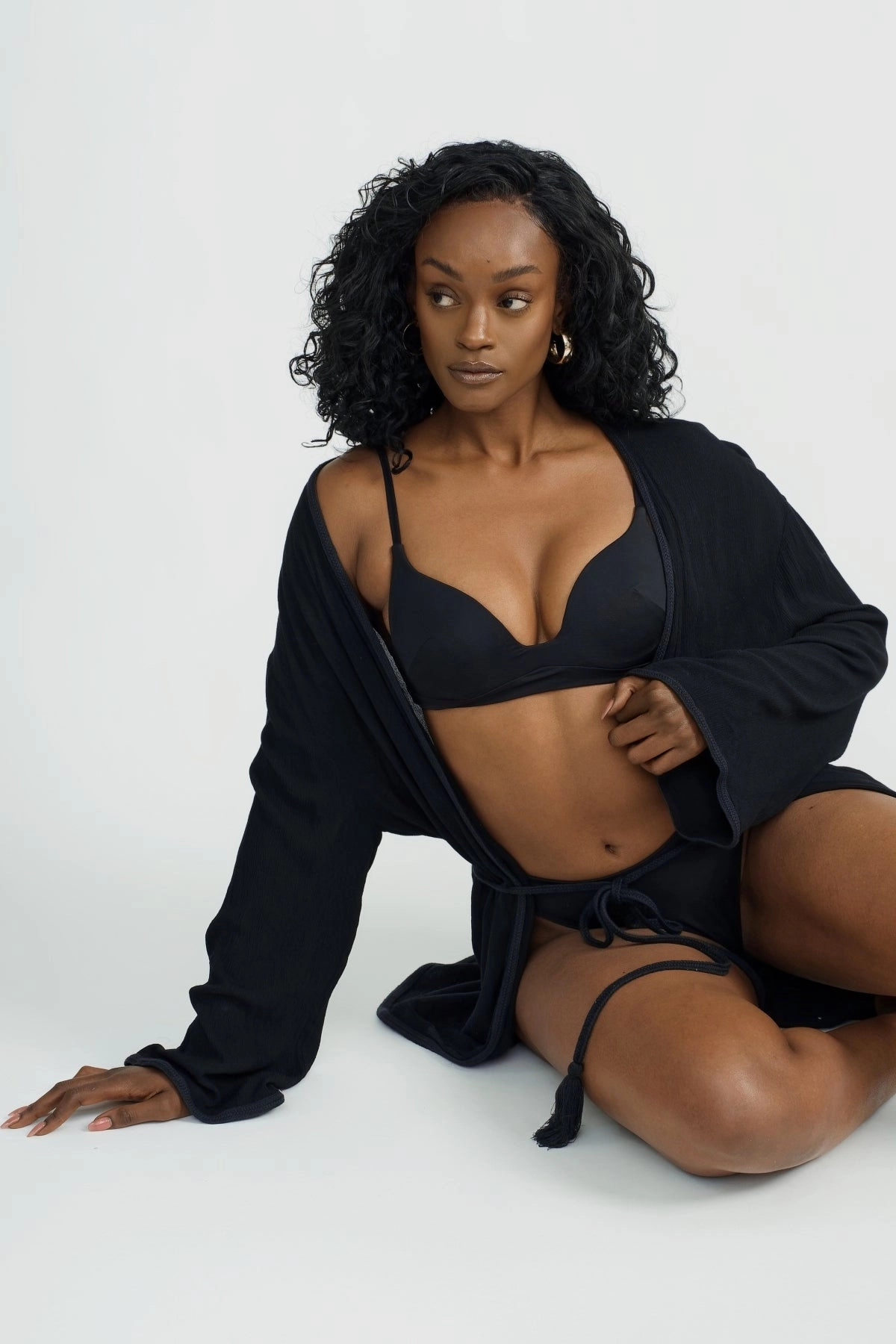 Arlo Robe - Black