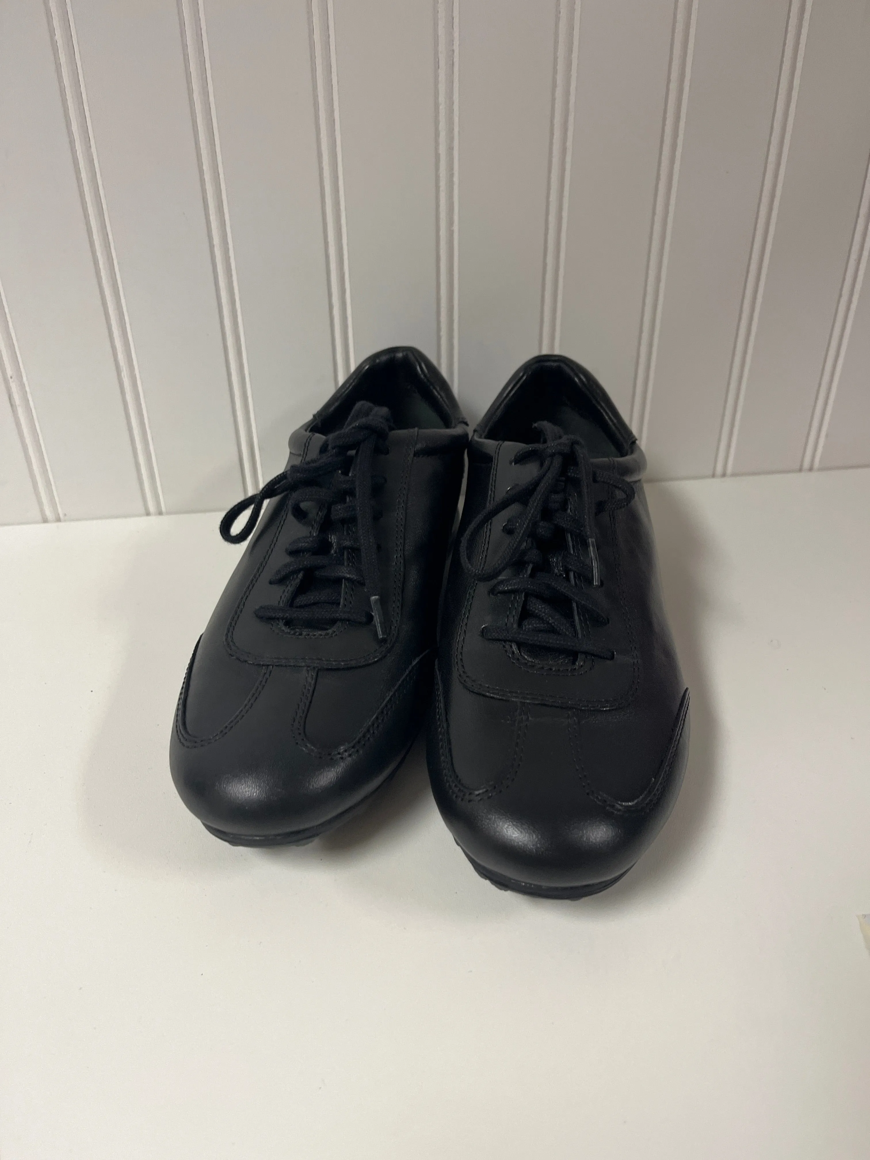 Black Shoes Designer Cole-haan, Size 6 cole haan