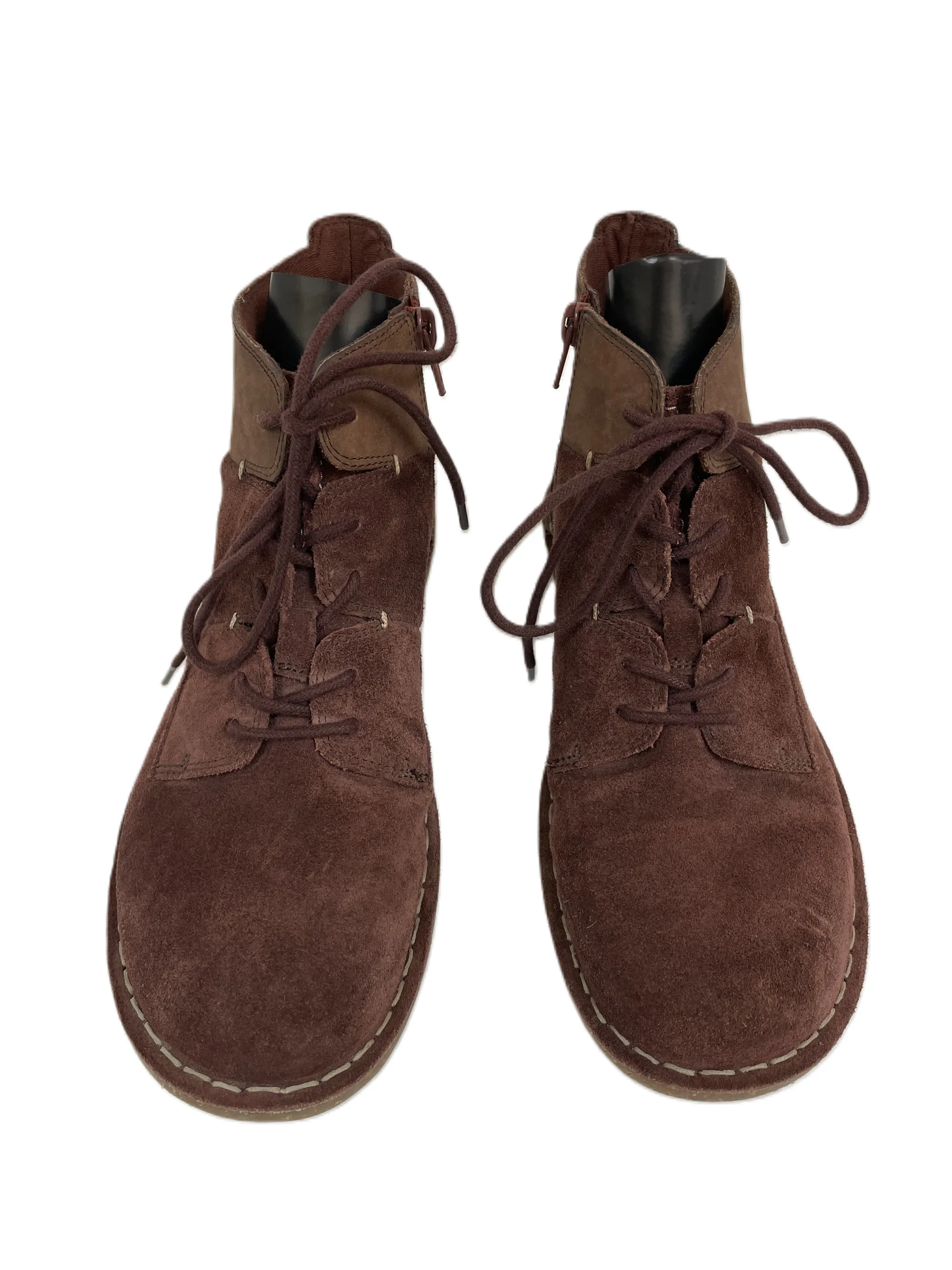 Boots Ankle Flats By Clarks In Maroon, Size: 8 clarks