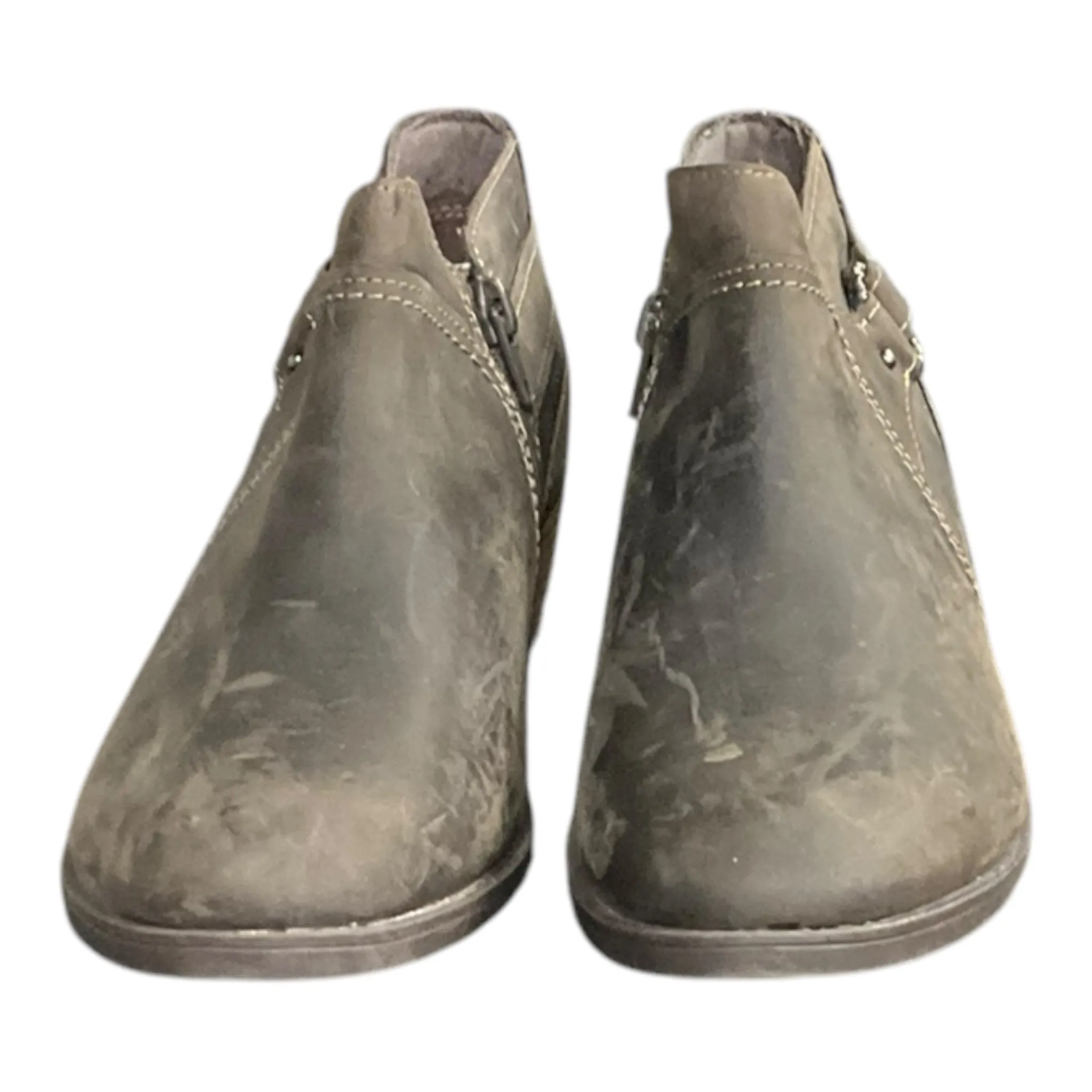 Boots Ankle Flats By Clarks In Taupe, Size: 8.5 clarks