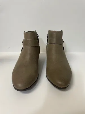 Boots Ankle Heels By Clarks  Size: 6 clarks
