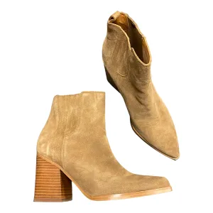 Boots Ankle Heels By Marc Fisher In Brown, Size: 9.5 marc-fisher