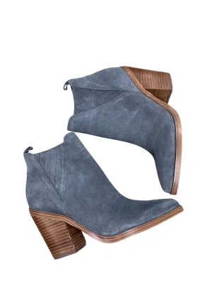 Boots Ankle Heels By Marc Fisher In Grey, Size: 7 marc-fisher