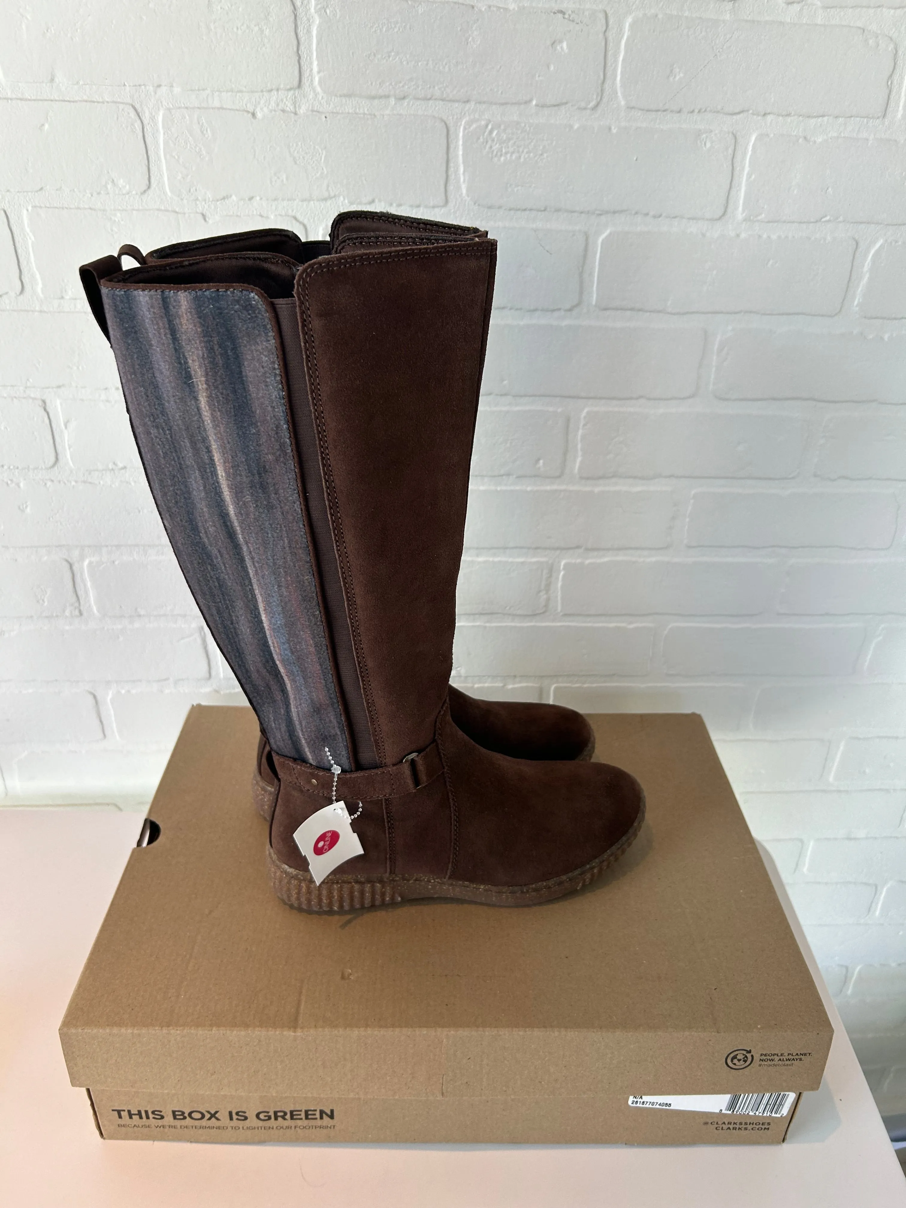 Boots Knee Flats By Clarks In Brown, Size: 8 clarks