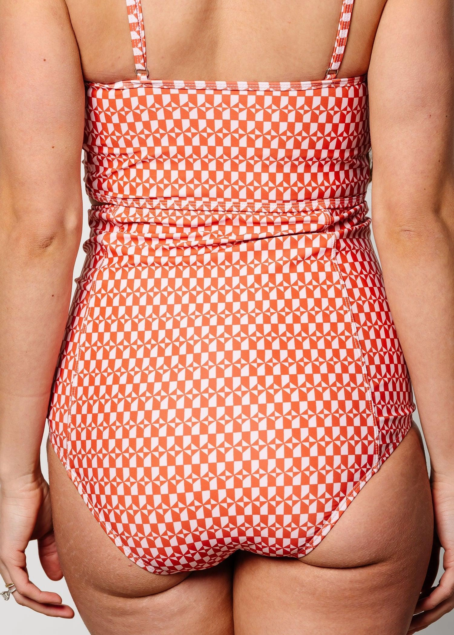 Geometric | Extended High-Waisted Bottoms