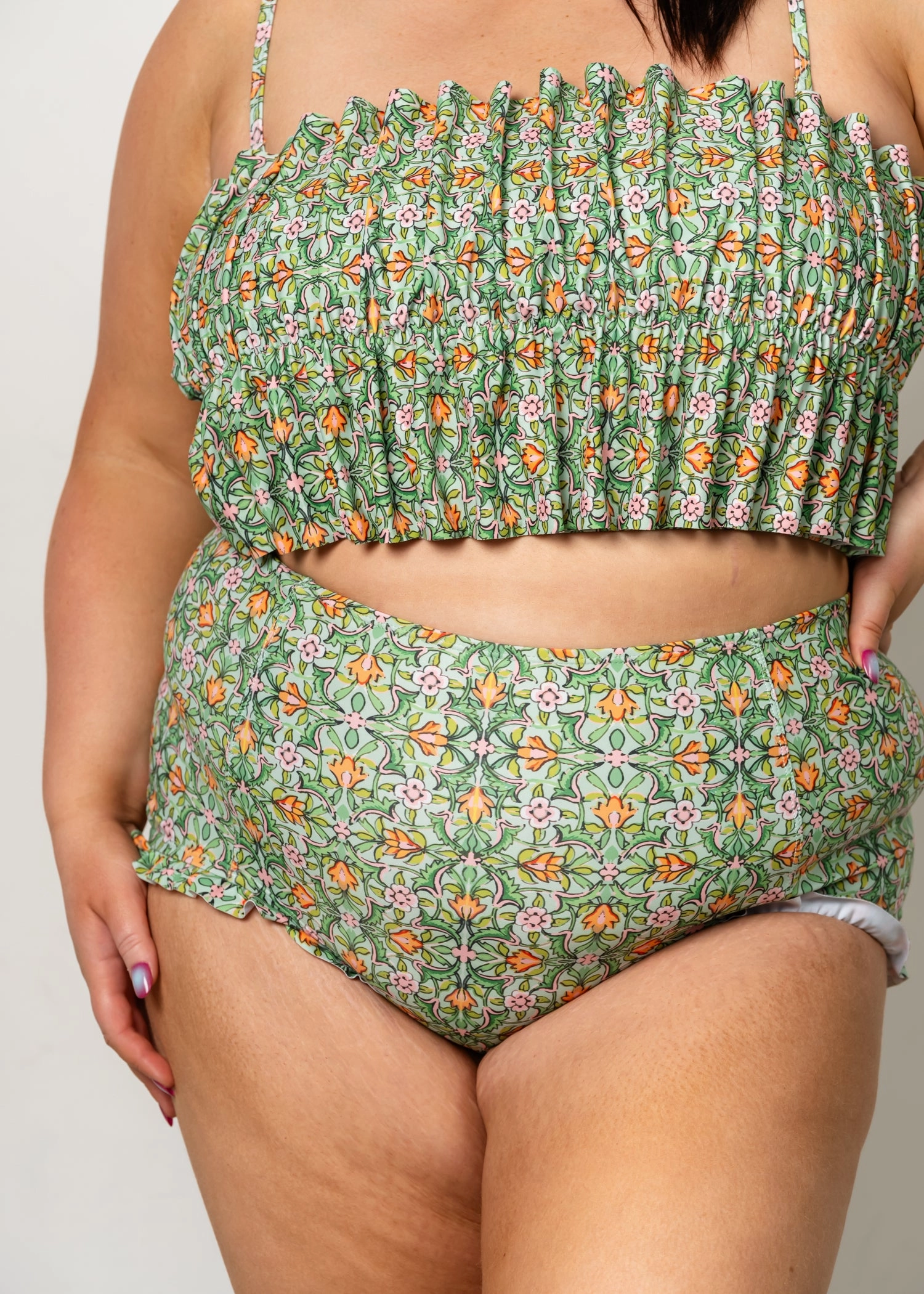 Heirloom Tulip | All Ruffled Up Bottoms