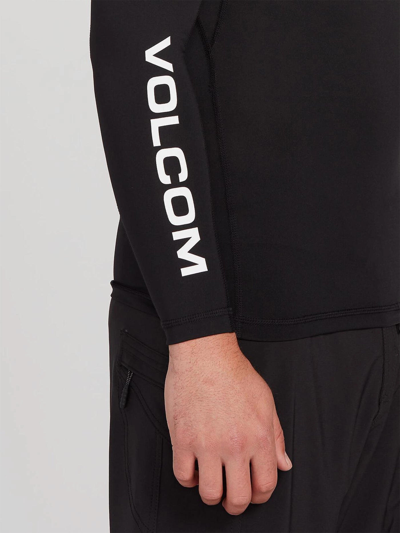 Lido Solid Long Sleeve Raglan Rashguard