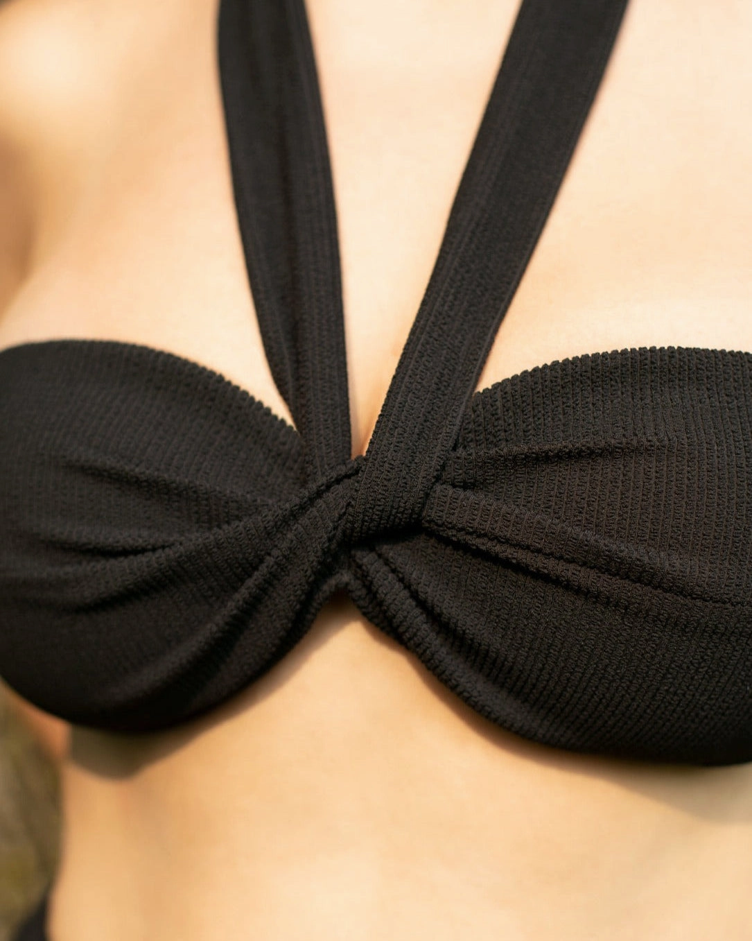 Loryn Swim Top Black Texture