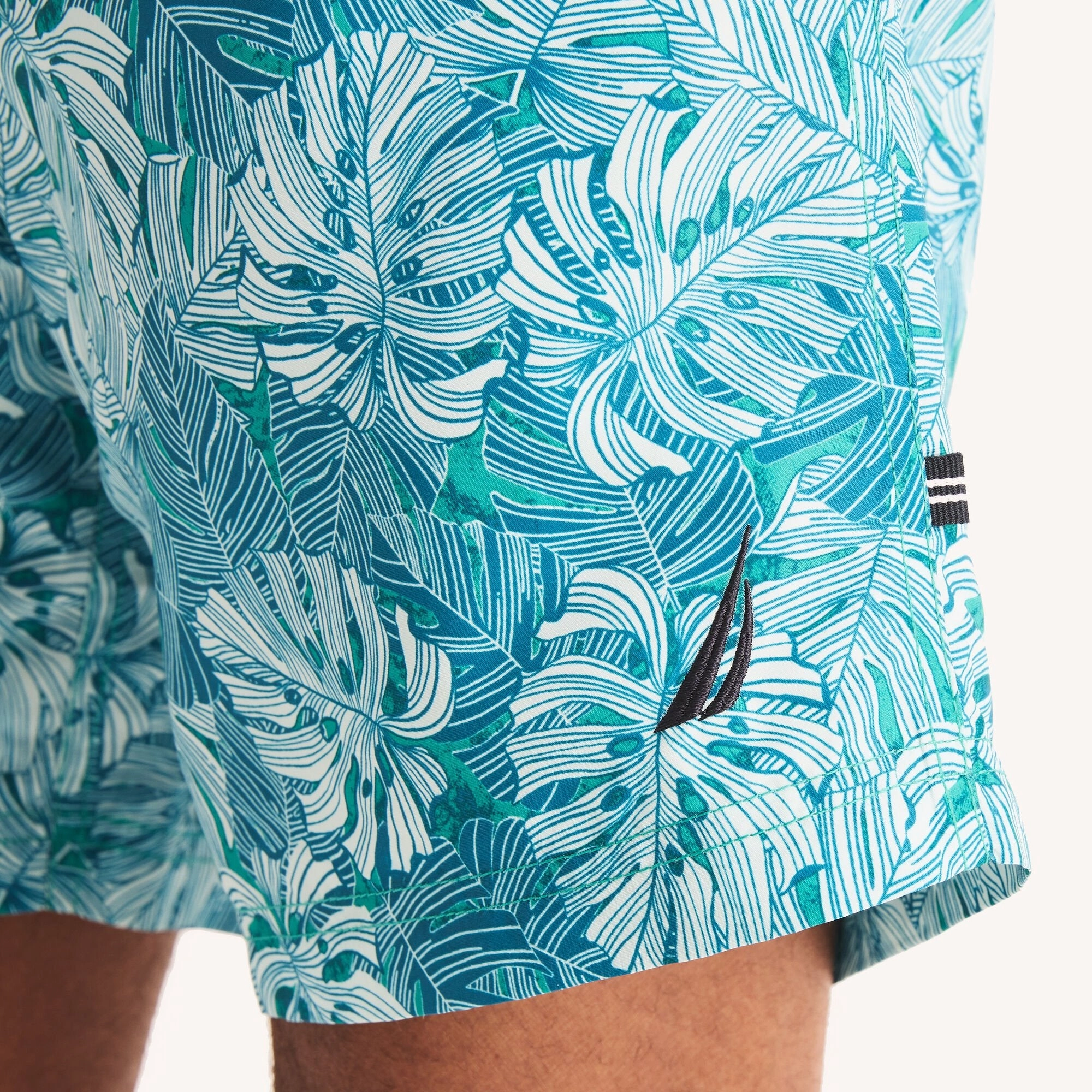 Nautica Mens Big & Tall Sustainably Crafted 8" Printed Quick-Dry Swim