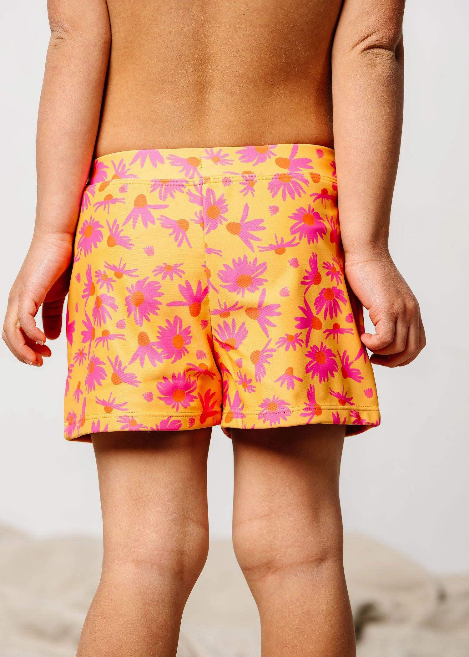 Playful Daisies | Mini Euro Shorts