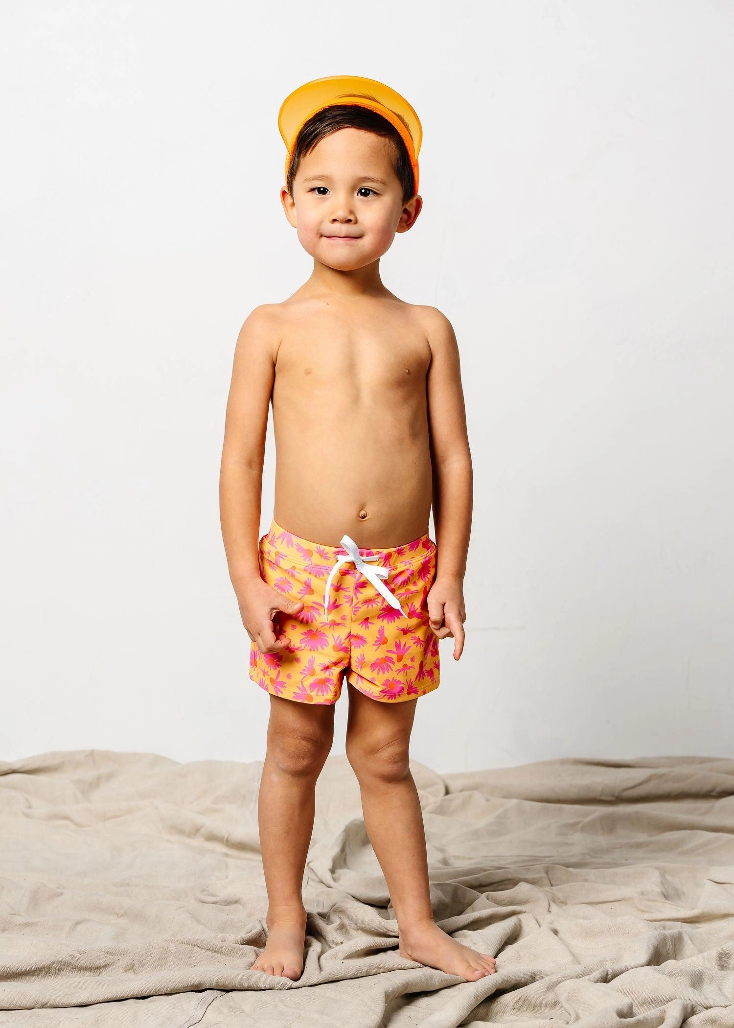 Playful Daisies | Mini Euro Shorts