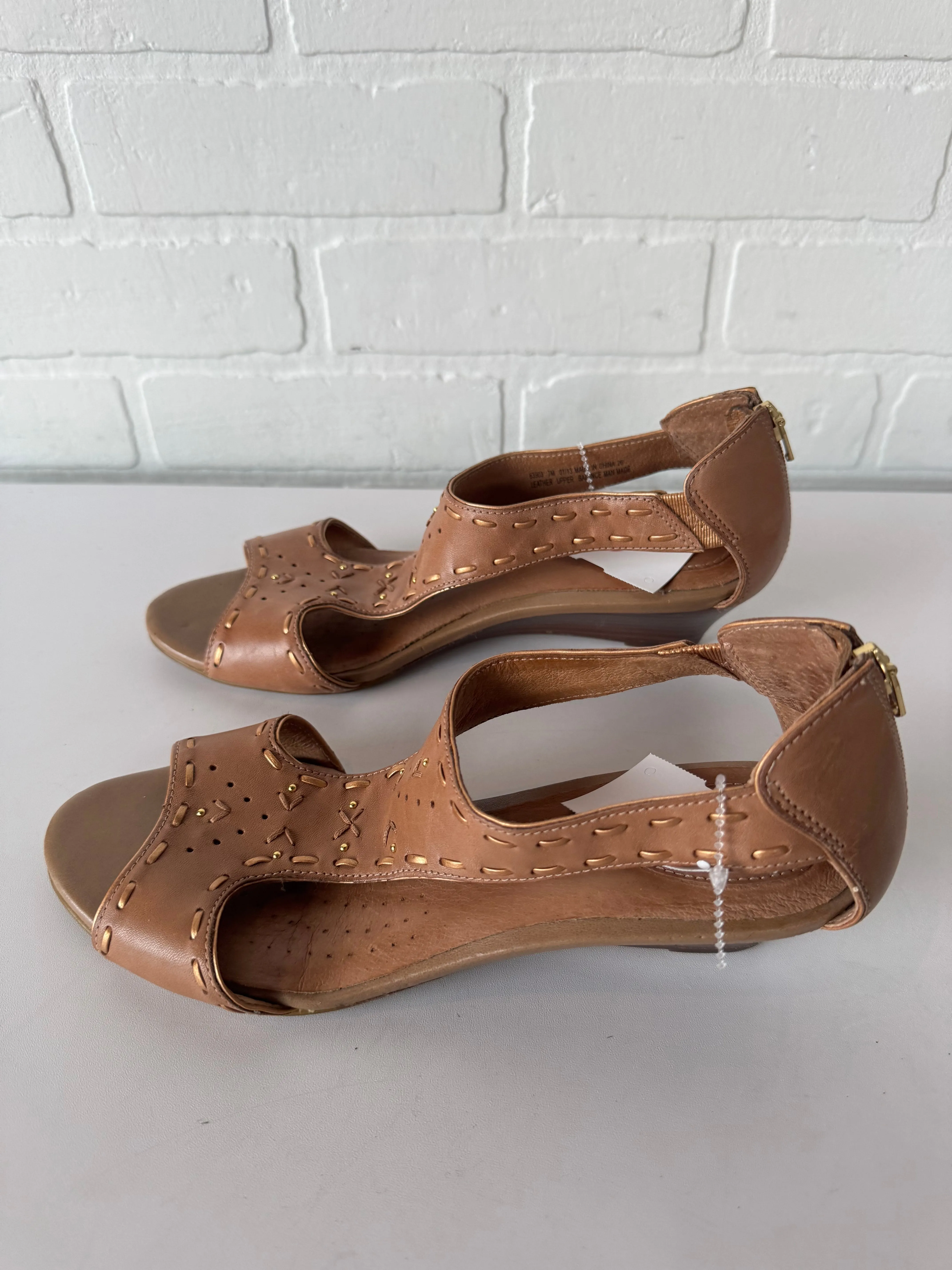 Sandals Heels Wedge By Clarks In Tan, Size: 7 clarks