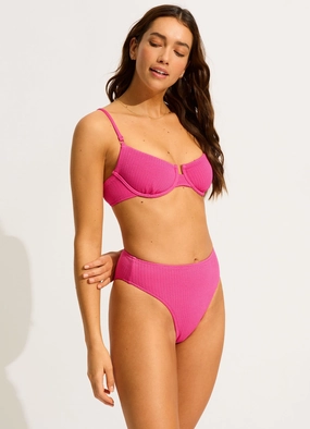 Sea Dive Underwire Bikini Top - Fuchsia Rose two-piece bikinis for women, trendy bikinis for beachwear