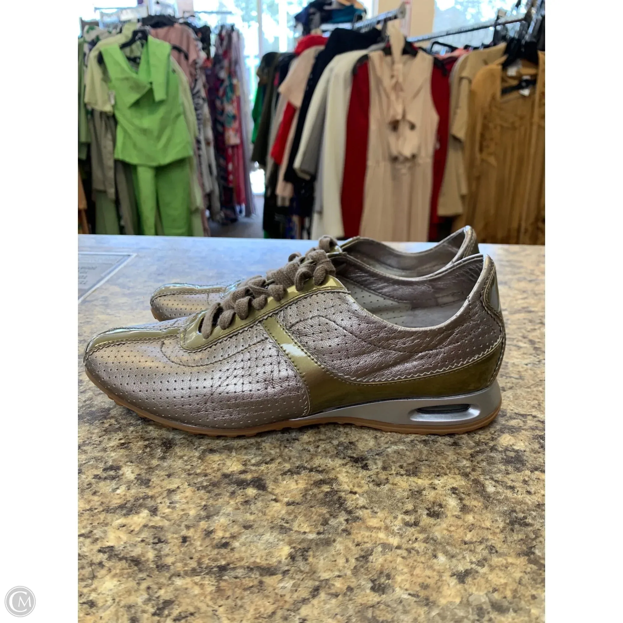 Shoes Athletic By Cole-haan In Gold, Size: 8 cole haan