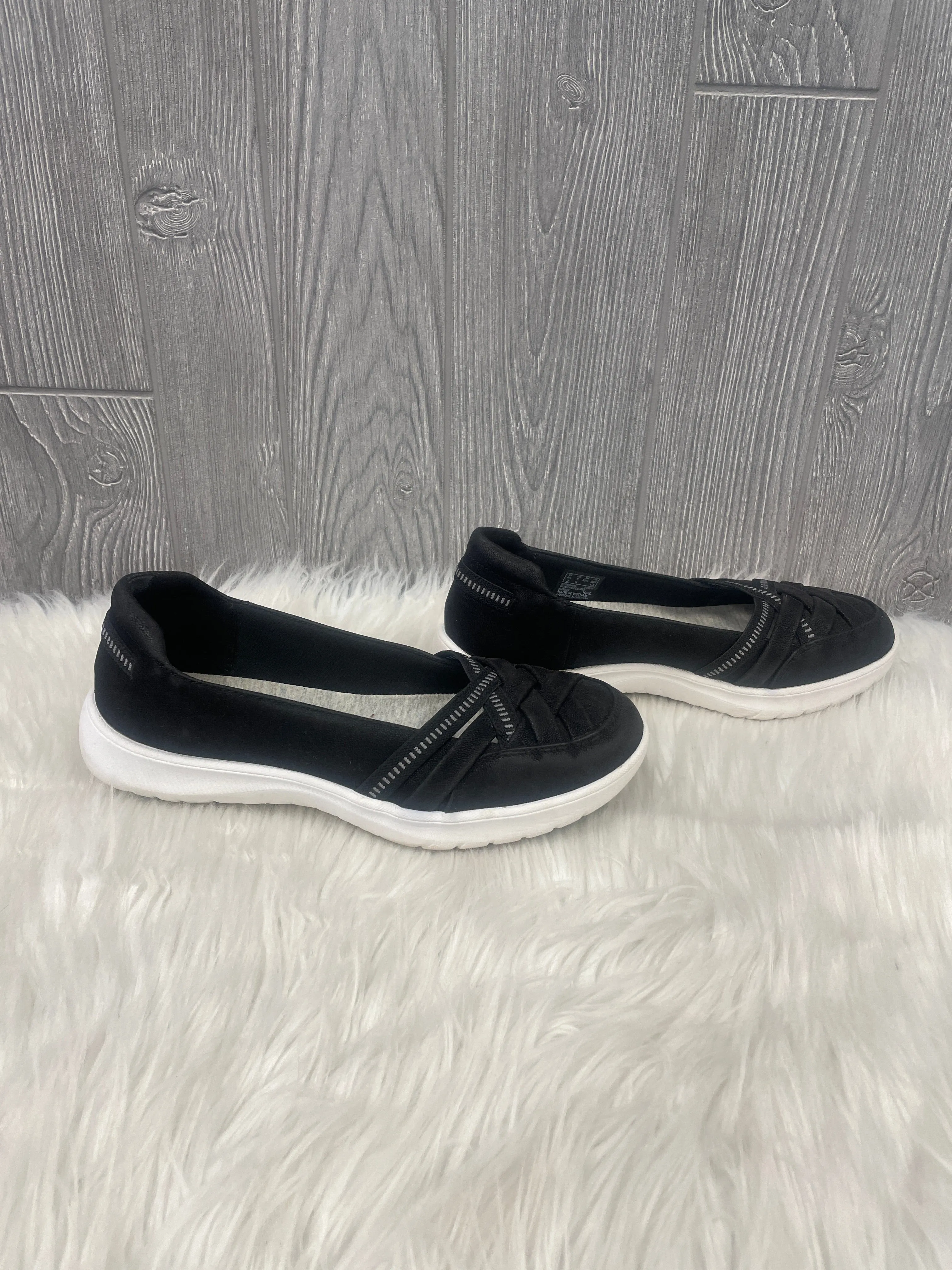 Shoes Flats By Clarks In Black, Size: 7.5 clarks