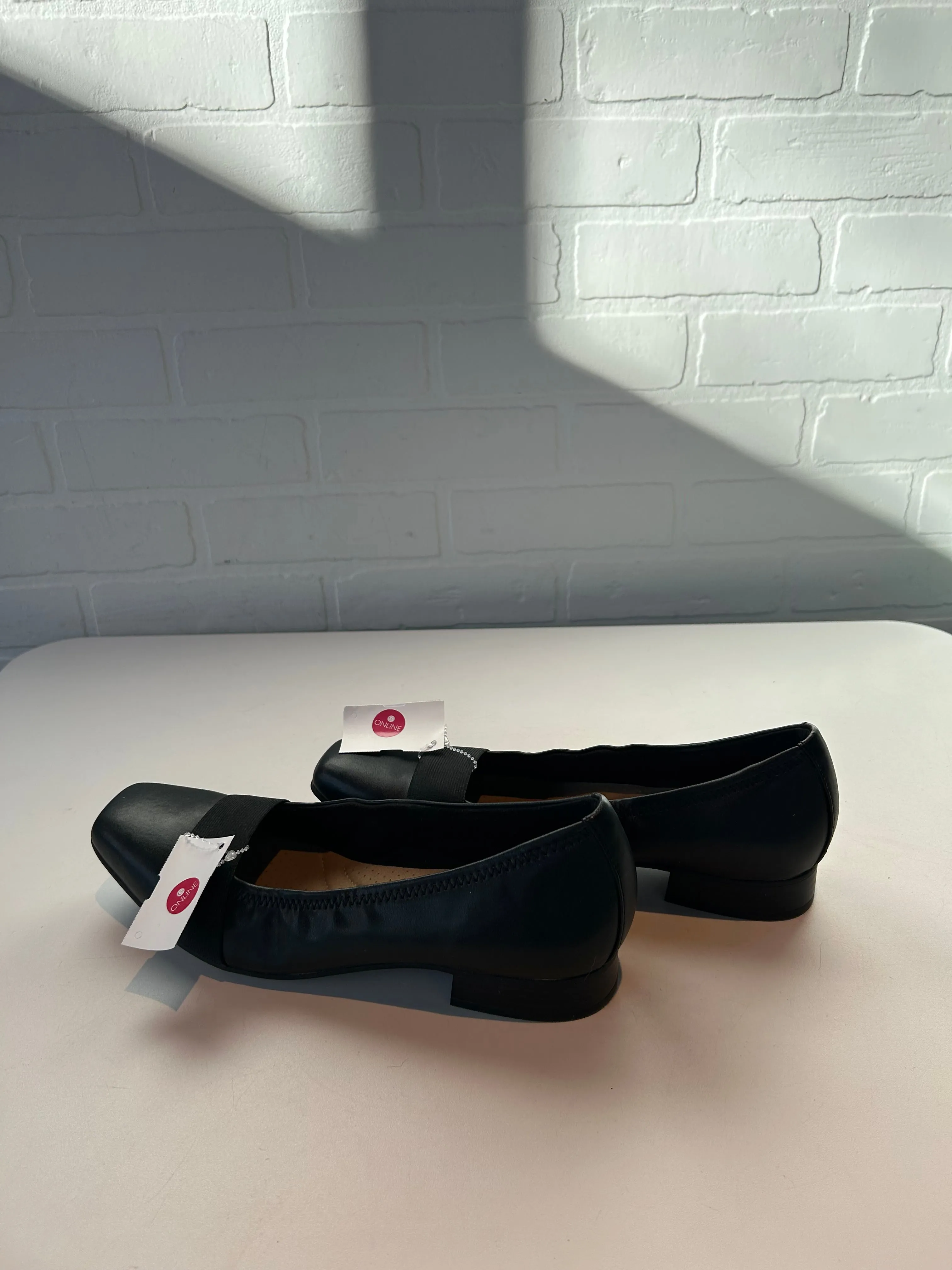 Shoes Flats By Clarks In Black, Size: 9.5 clarks