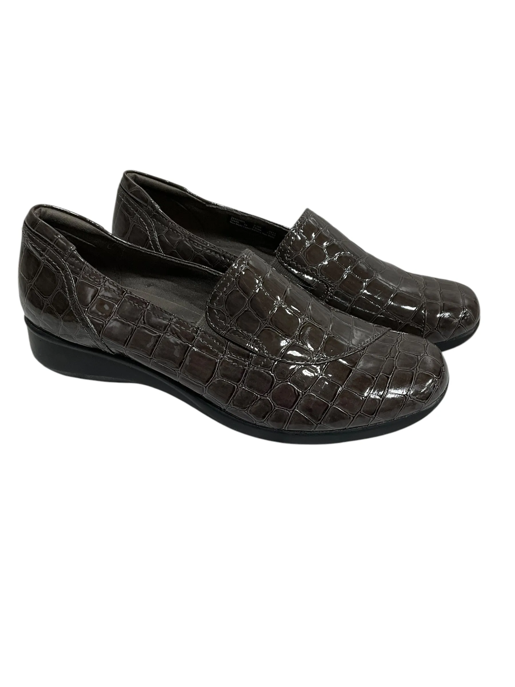 Shoes Flats By Clarks In Brown, Size: 9.5 clarks