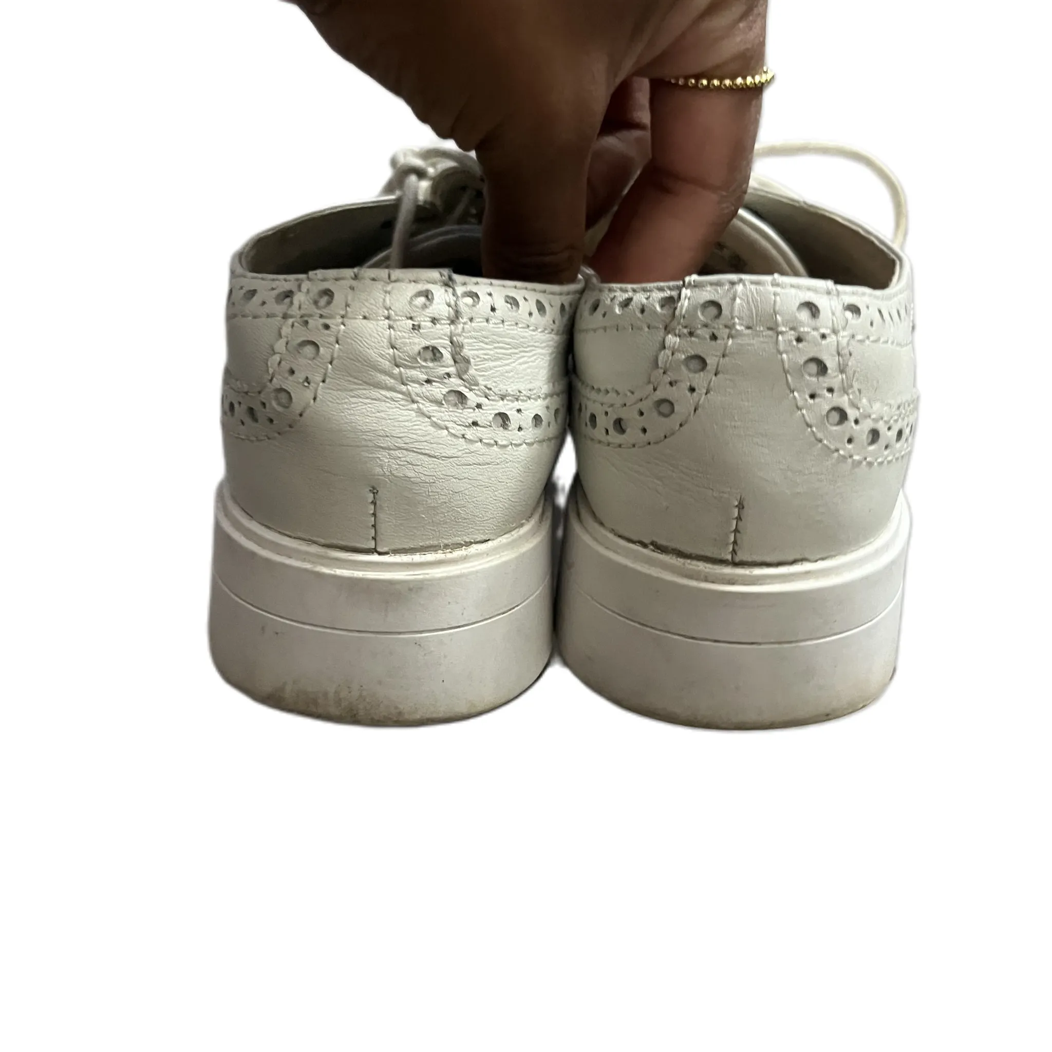 Shoes Flats By Clarks In Cream, Size: 6 clarks