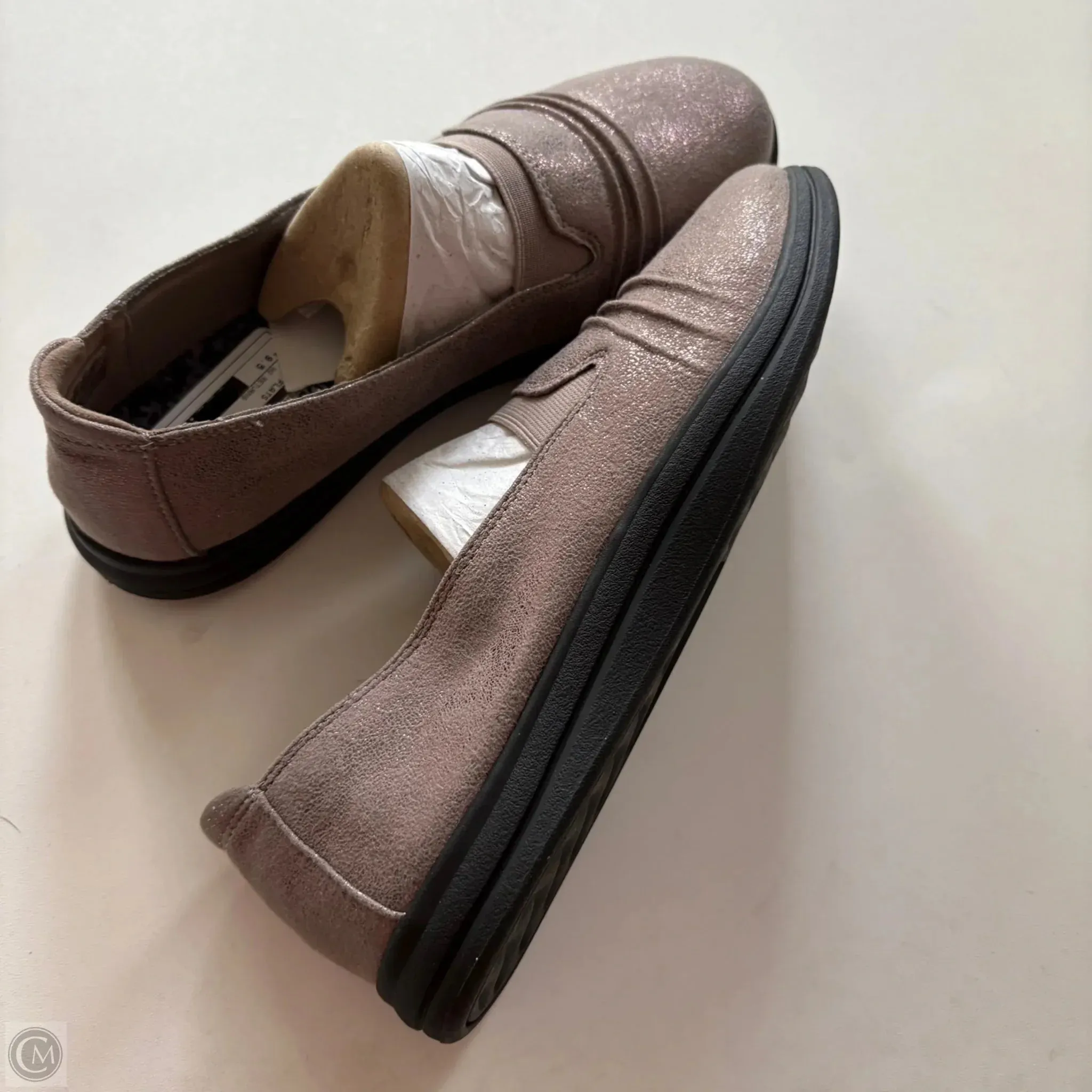 Shoes Flats By Clarks In Gold, Size: 9.5 clarks