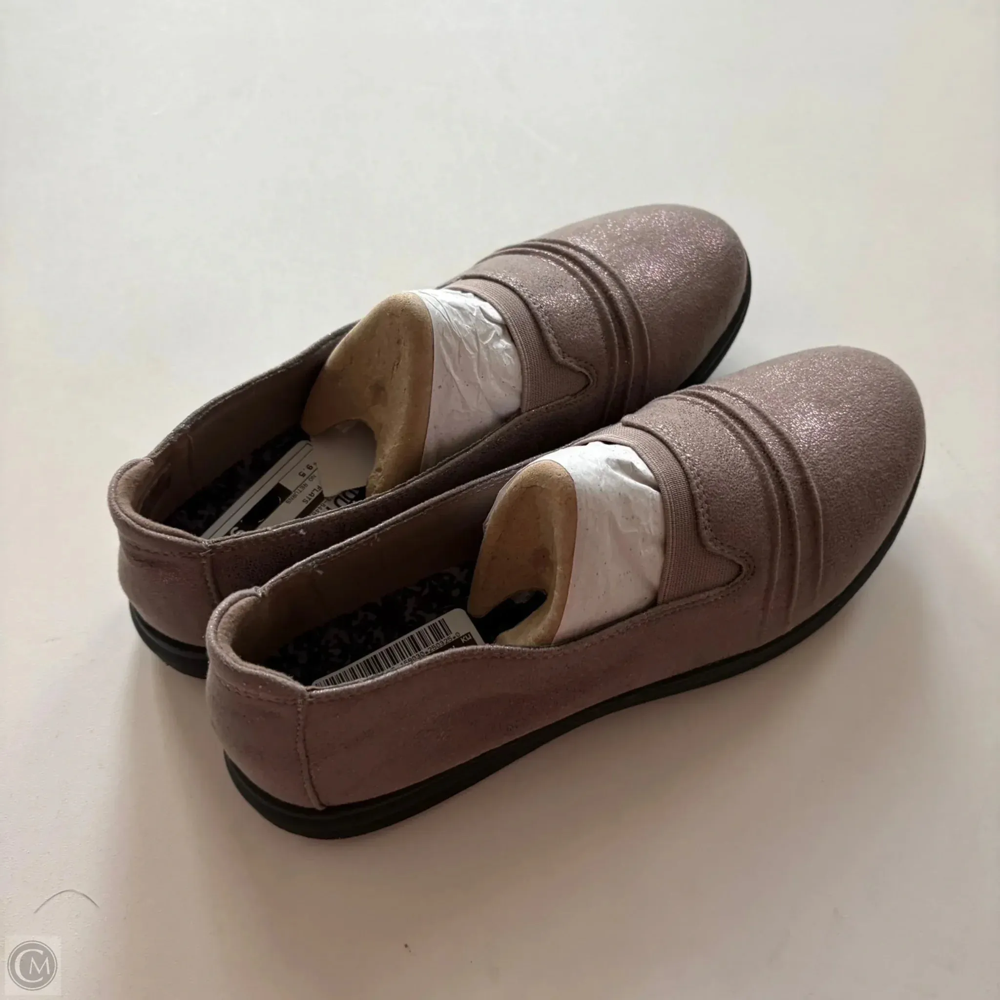 Shoes Flats By Clarks In Gold, Size: 9.5 clarks