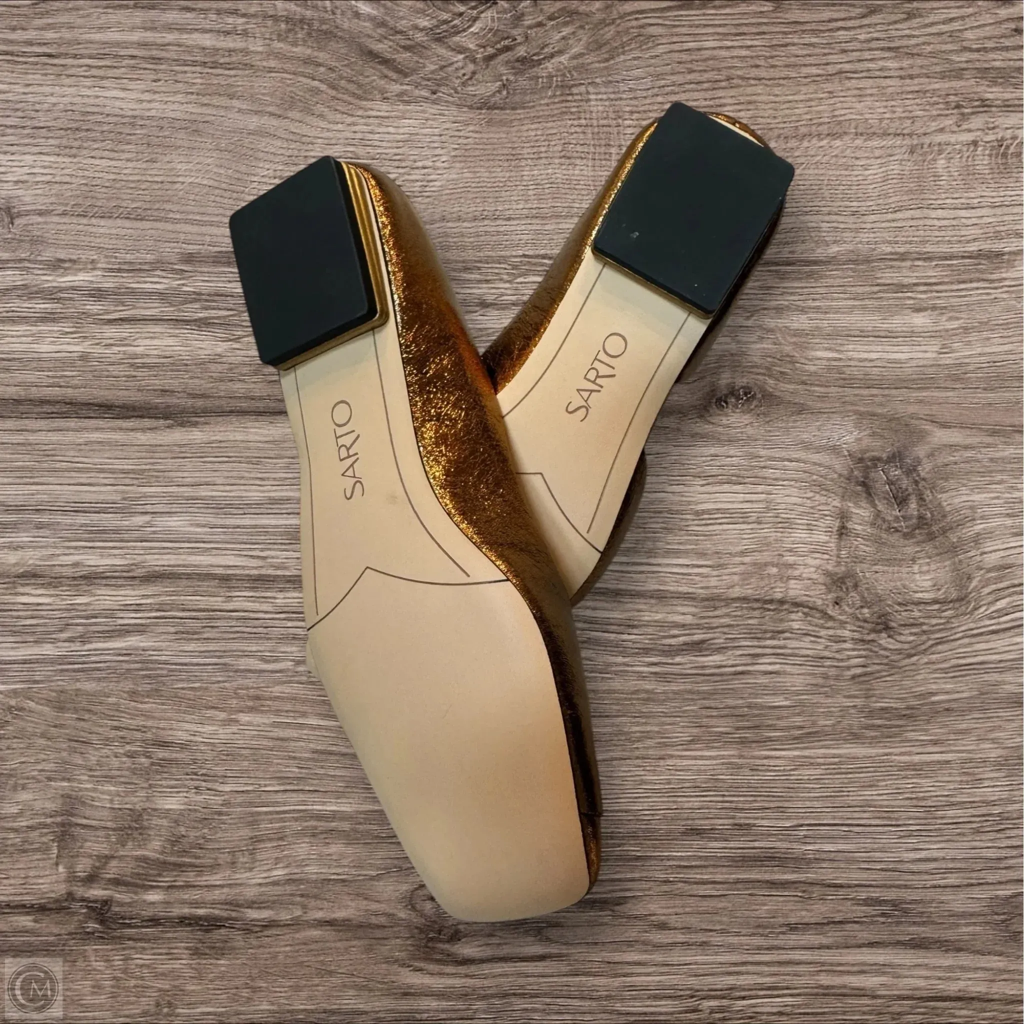 Shoes Flats By Sarto In Gold, Size: 7.5 franco sarto