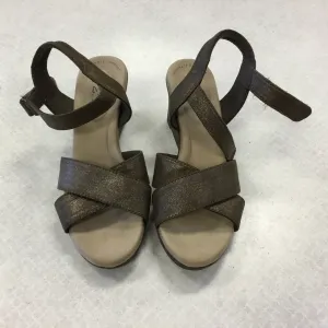 Shoes Heels Wedge By Clarks In Brown, Size: 6 clarks