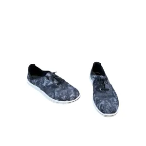 Shoes Sneakers By Clarks In Camouflage Print, Size: 7.5 clarks