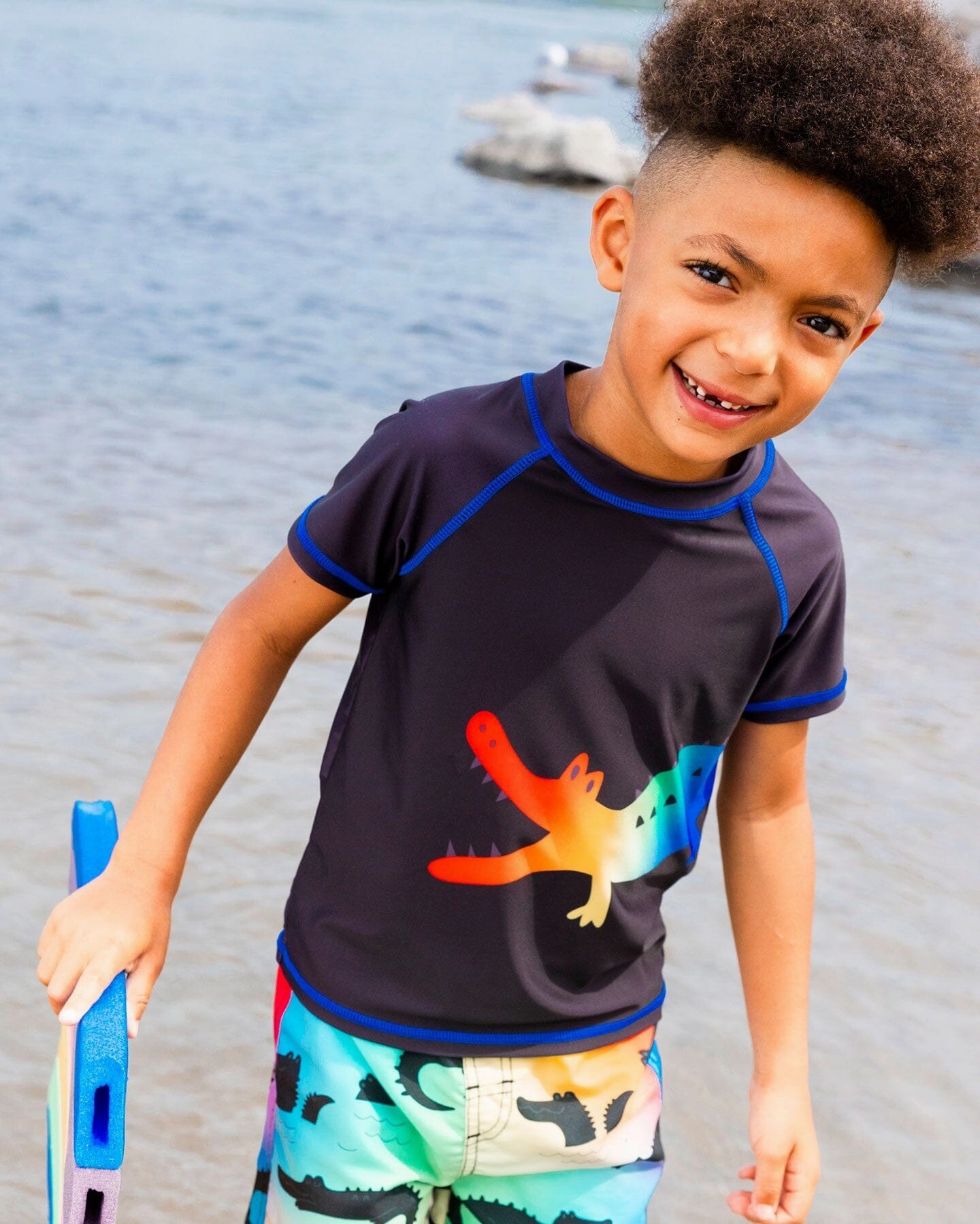 Short Sleeve Rashguard Black And Multicolored Crocodiles
